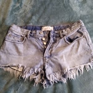We the Free FREE PEOPLE light denim cut-off shorts